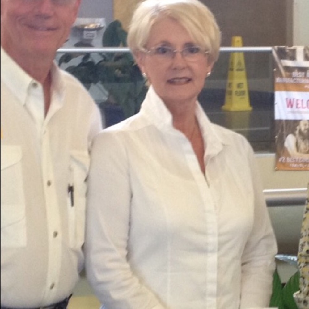 Meet your Posher, Veronica